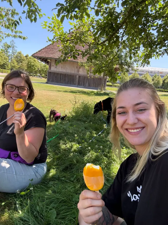Das Team der Hundelodge Bern Hundelodge Bern - Hundetagesstätte & Hundebetreuung